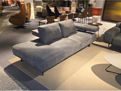 Lederland ROTTERDAM Showroommodel Harris Longchair electr uitschuifbaar